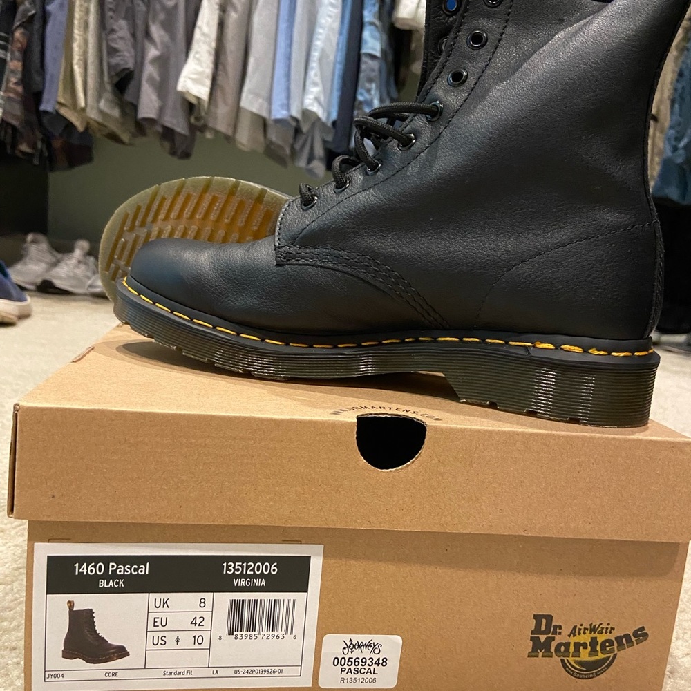 Dr. Martens